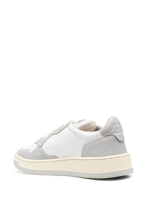 Sneakers bicolore Medalist in pelle di vitello bianca e grigio chiaro AUTRY | AULM-WB10WHT/VAPOR
