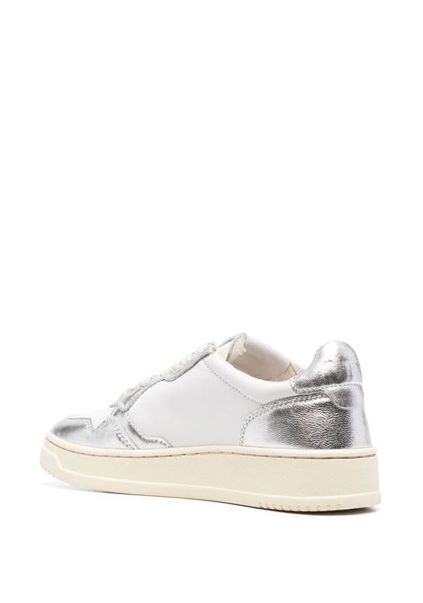 Sneakers basse Medalist in pelle di vitello argento e bianca AUTRY | AULW-WB18WHT/SILVER
